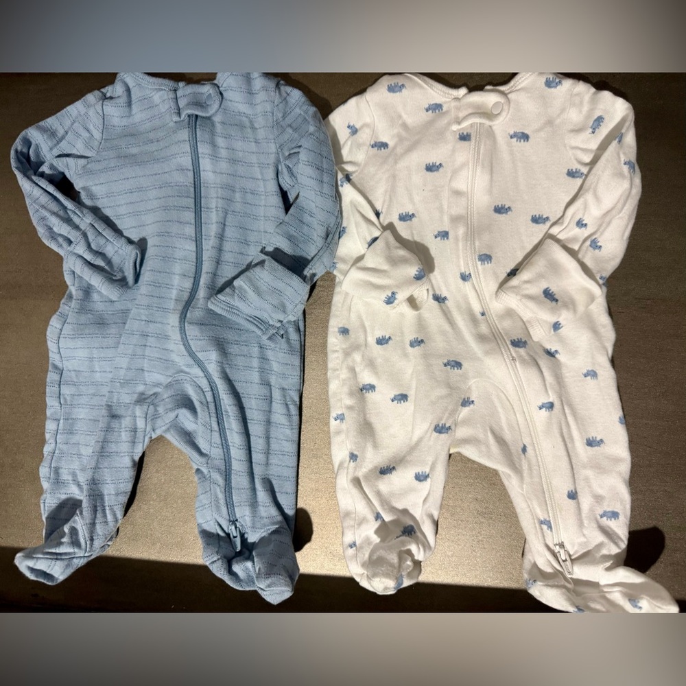 2 For the Price of 1 Newborn Zip-Up Footies